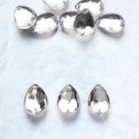 03# MD Xirius Drop Sew-On Crystal Rhinestone | Crystal White | Batu Kristal Jahitan DIY | Tudung, Baju 03# MD Xirius Drop Sew-On Crystal Rhinestone | Crystal White | Batu Kristal Jahitan DIY | Tudung, Baju