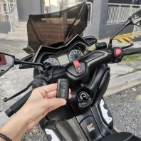 Yamaha XMAX 250